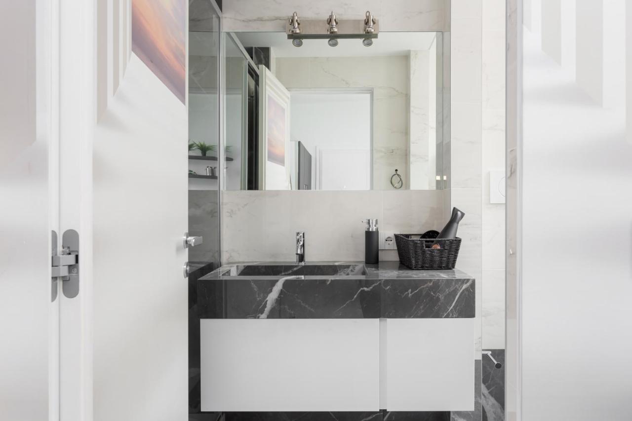 Ferienwohnung Nest For 2 In Milan Fashion District Via S Cecilia Exterior foto